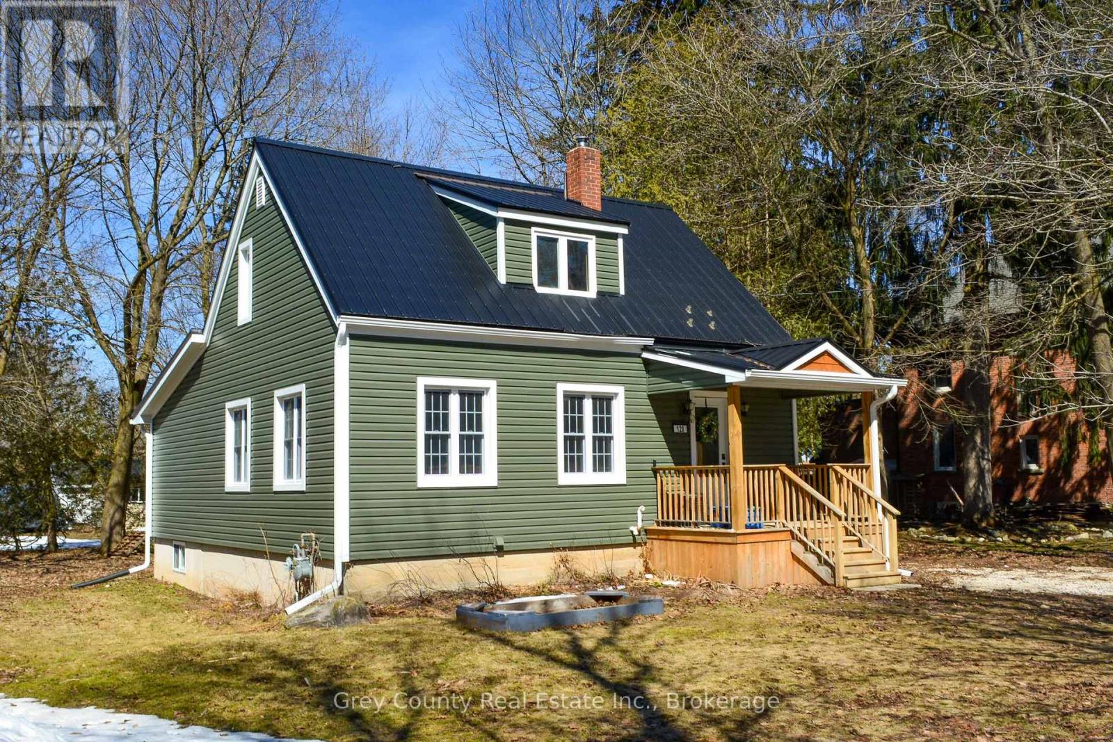 120 Mark Street W, Grey Highlands, Ontario  N0C 1H0 - Photo 3 - X12947454