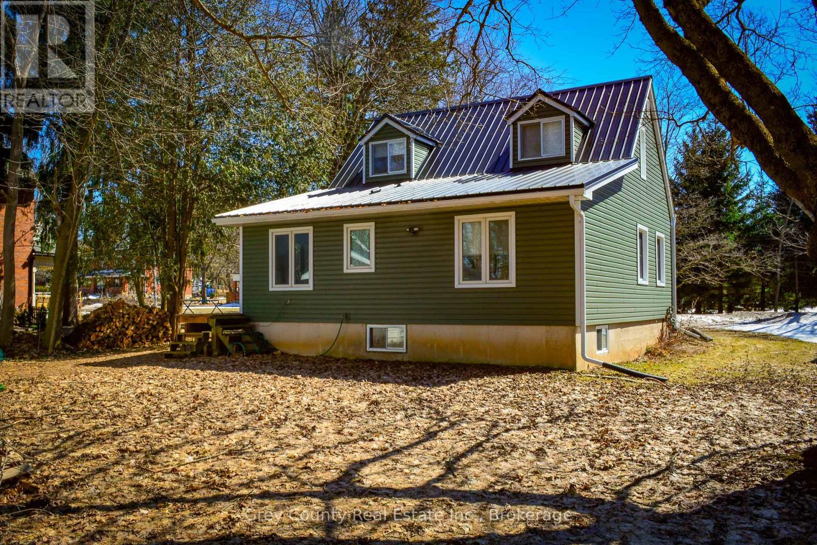 120 Mark Street W, Grey Highlands, Ontario  N0C 1H0 - Photo 41 - X12947454