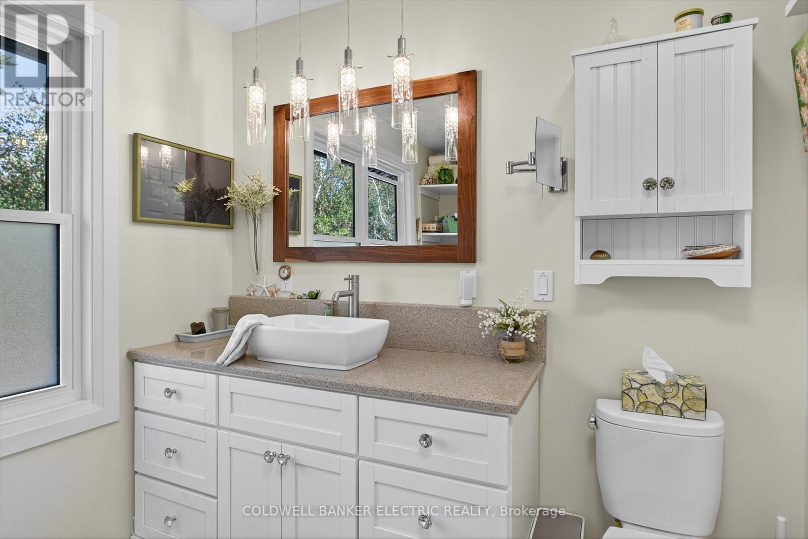 1352 County Rd 49 Road, Kawartha Lakes, Ontario  K0M 1A0 - Photo 23 - X12947458