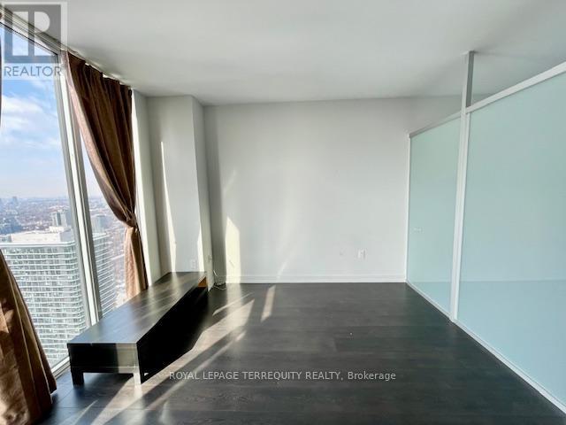 Ph101 - 426 University Avenue, Toronto, Ontario  M5G 1S9 - Photo 16 - C12947432