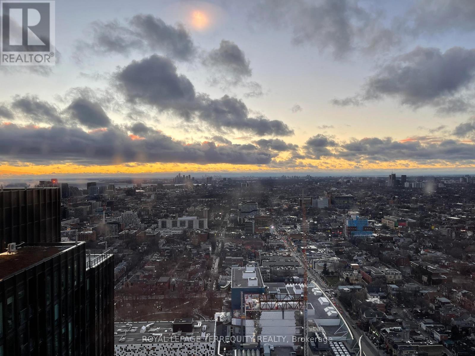 Ph101 - 426 University Avenue, Toronto, Ontario  M5G 1S9 - Photo 20 - C12947432