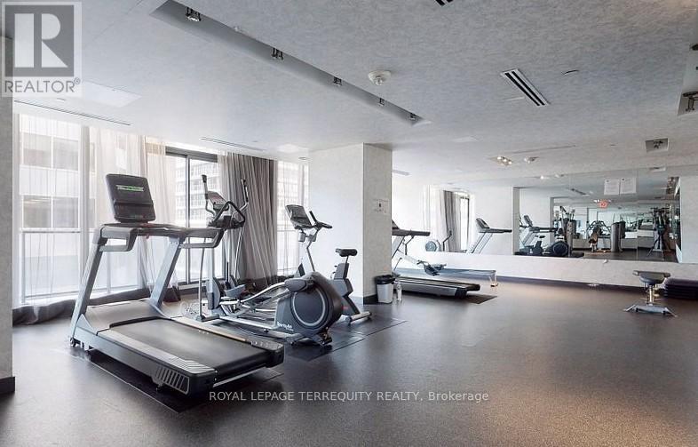 Ph101 - 426 University Avenue, Toronto, Ontario  M5G 1S9 - Photo 44 - C12947432