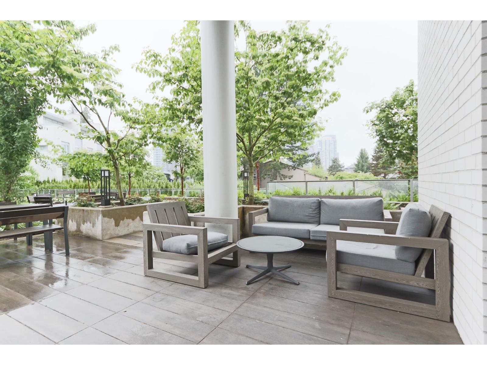 405 13359 Old Yale Road, Surrey, British Columbia  V3T 0S4 - Photo 16 - R3106104