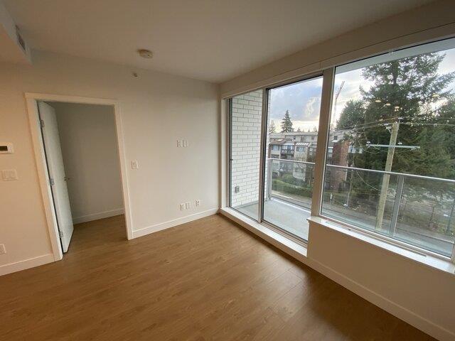 405 13359 Old Yale Road, Surrey, British Columbia  V3T 0S4 - Photo 3 - R3106104