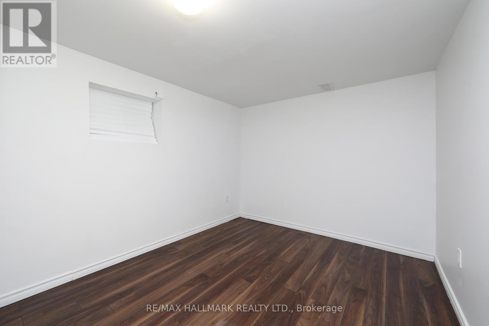 Lower - 11 Adair Road, Toronto, Ontario  M4B 1V4 - Photo 10 - E12947420