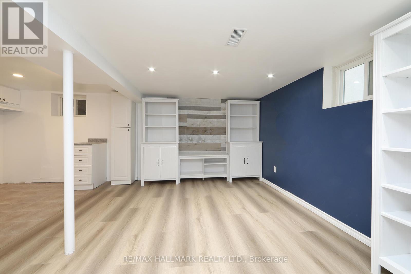 Lower - 11 Adair Road, Toronto, Ontario  M4B 1V4 - Photo 2 - E12947420