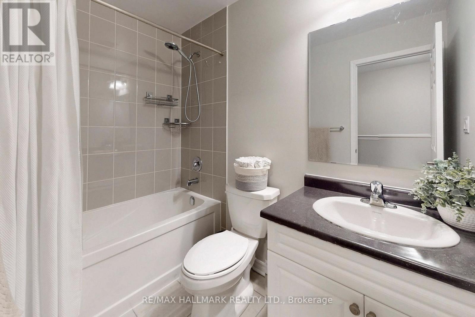 2421 Fall Harvest Crescent, Pickering, Ontario  L1X 0G1 - Photo 46 - E12947430