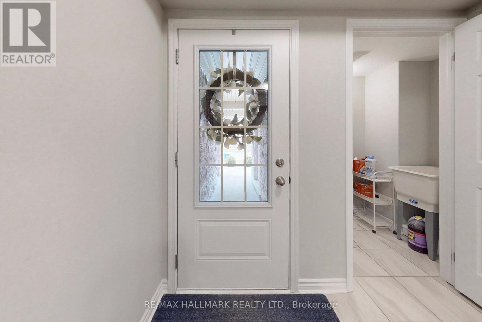 2421 Fall Harvest Crescent, Pickering, Ontario  L1X 0G1 - Photo 6 - E12947430