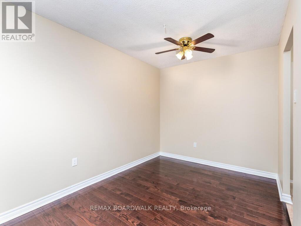 709 - 2400 Virginia Drive, Ottawa, Ontario  K1H 8L3 - Photo 11 - X12947392