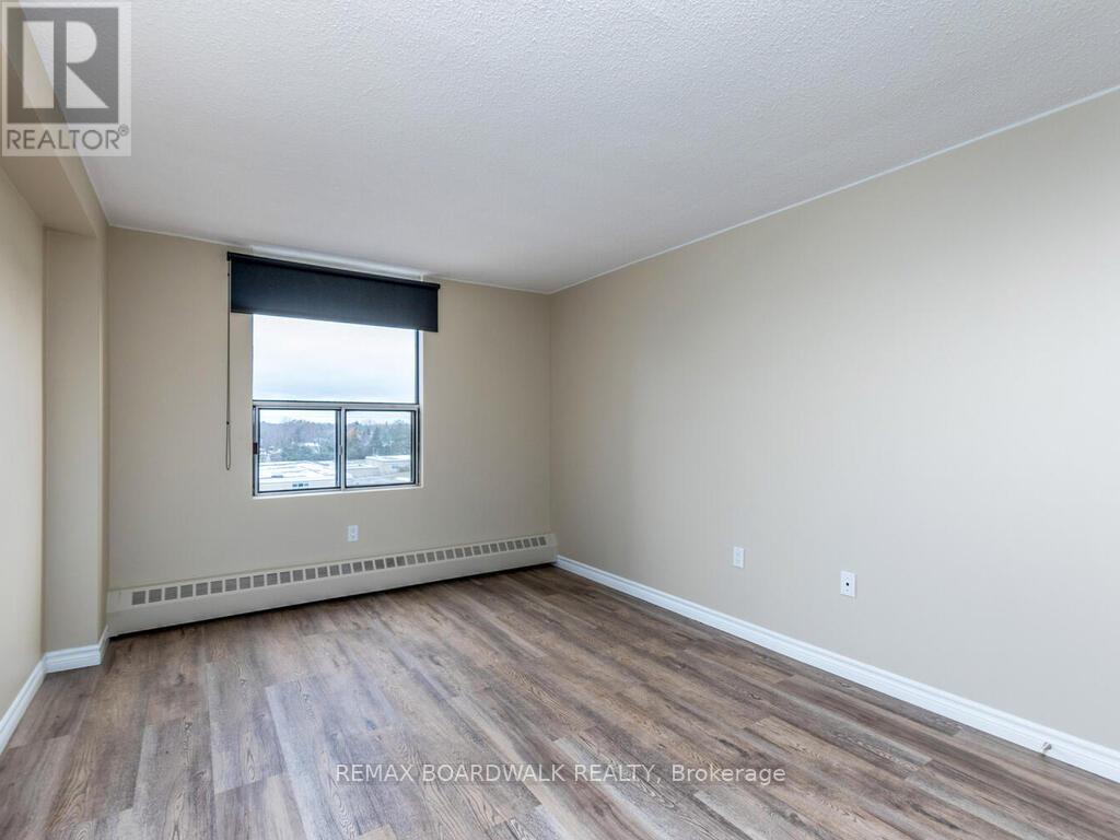 709 - 2400 Virginia Drive, Ottawa, Ontario  K1H 8L3 - Photo 19 - X12947392
