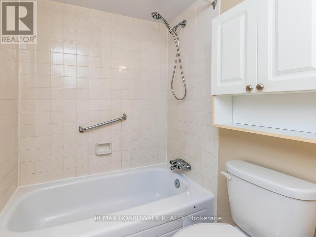 709 - 2400 Virginia Drive, Ottawa, Ontario  K1H 8L3 - Photo 25 - X12947392