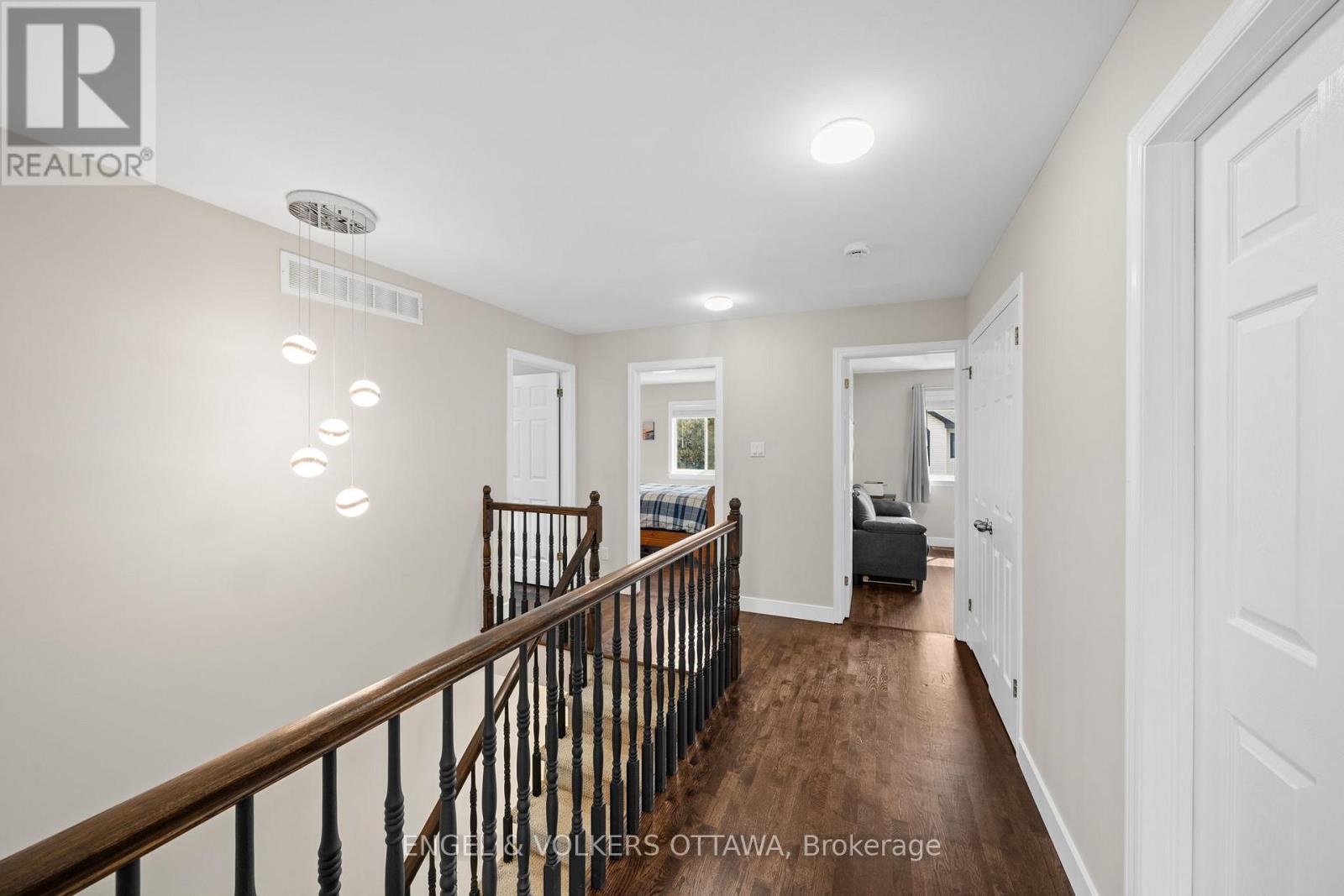 16 Mayford Avenue, Ottawa, Ontario  K2G 6A7 - Photo 22 - X12947402