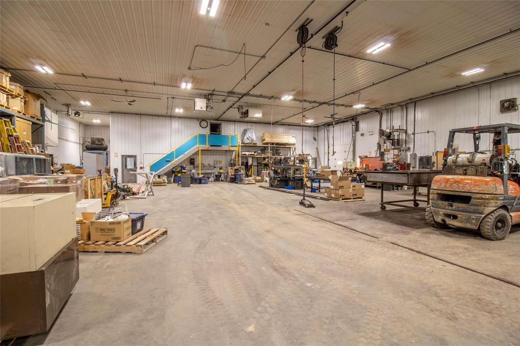 35012 37e Road, Steinbach, Manitoba  R0A 0W1 - Photo 42 - 202606039