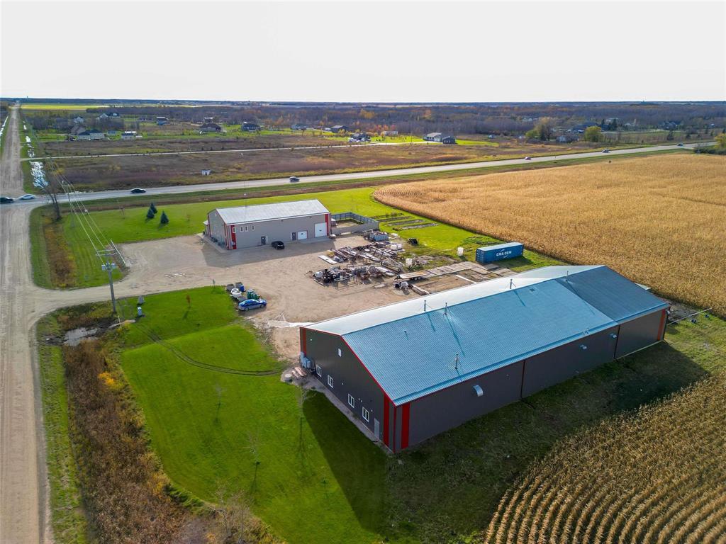 35012 37e Road, Steinbach, Manitoba  R0A 0W1 - Photo 1 - 202606039