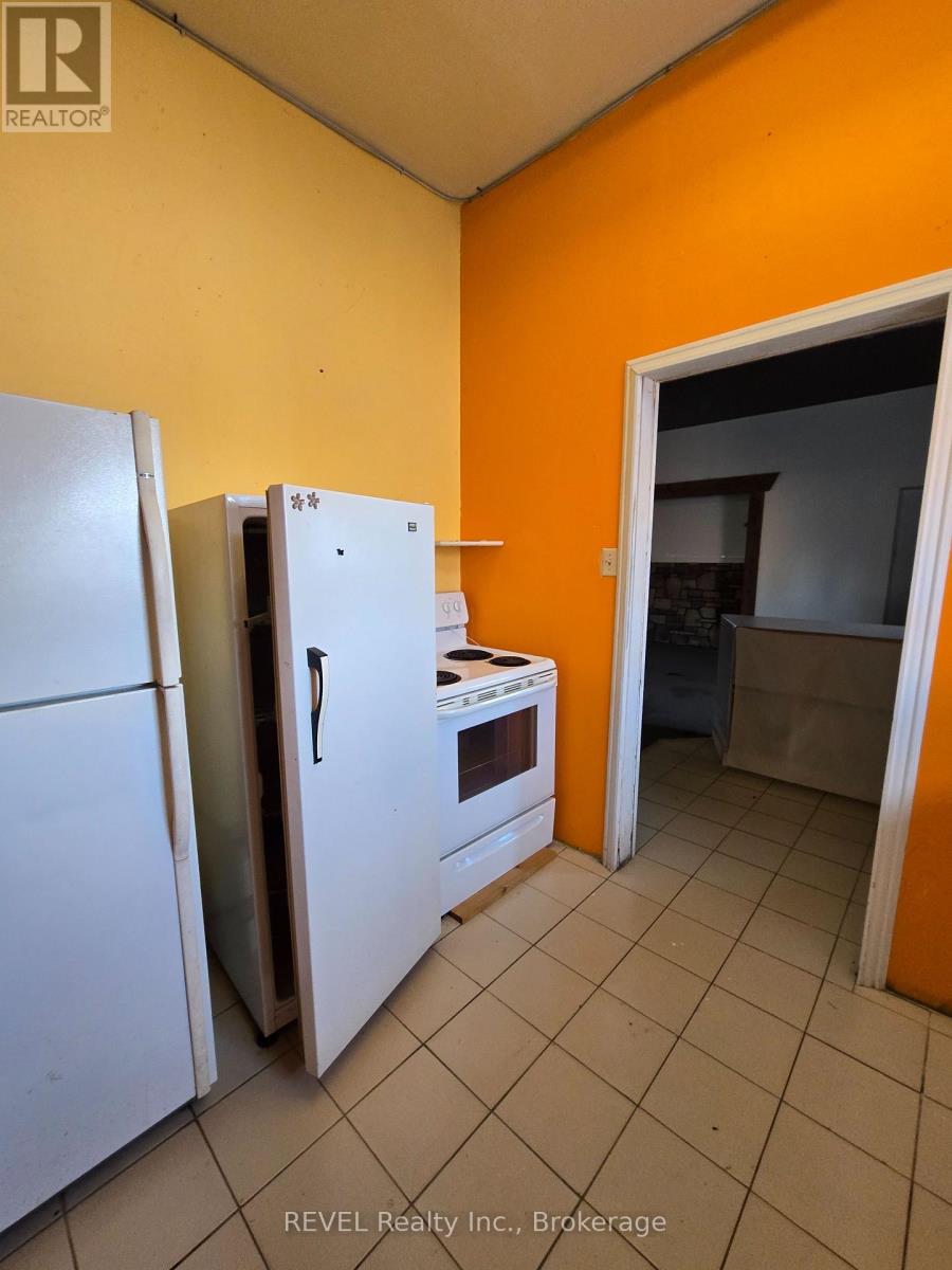 75 Manitoba Street, Bracebridge, Ontario  P1L 2B2 - Photo 12 - X12947354