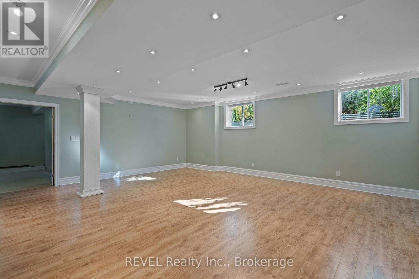 6718 Domenic Crescent, Niagara Falls, Ontario  L2J 4L5 - Photo 39 - X12947378