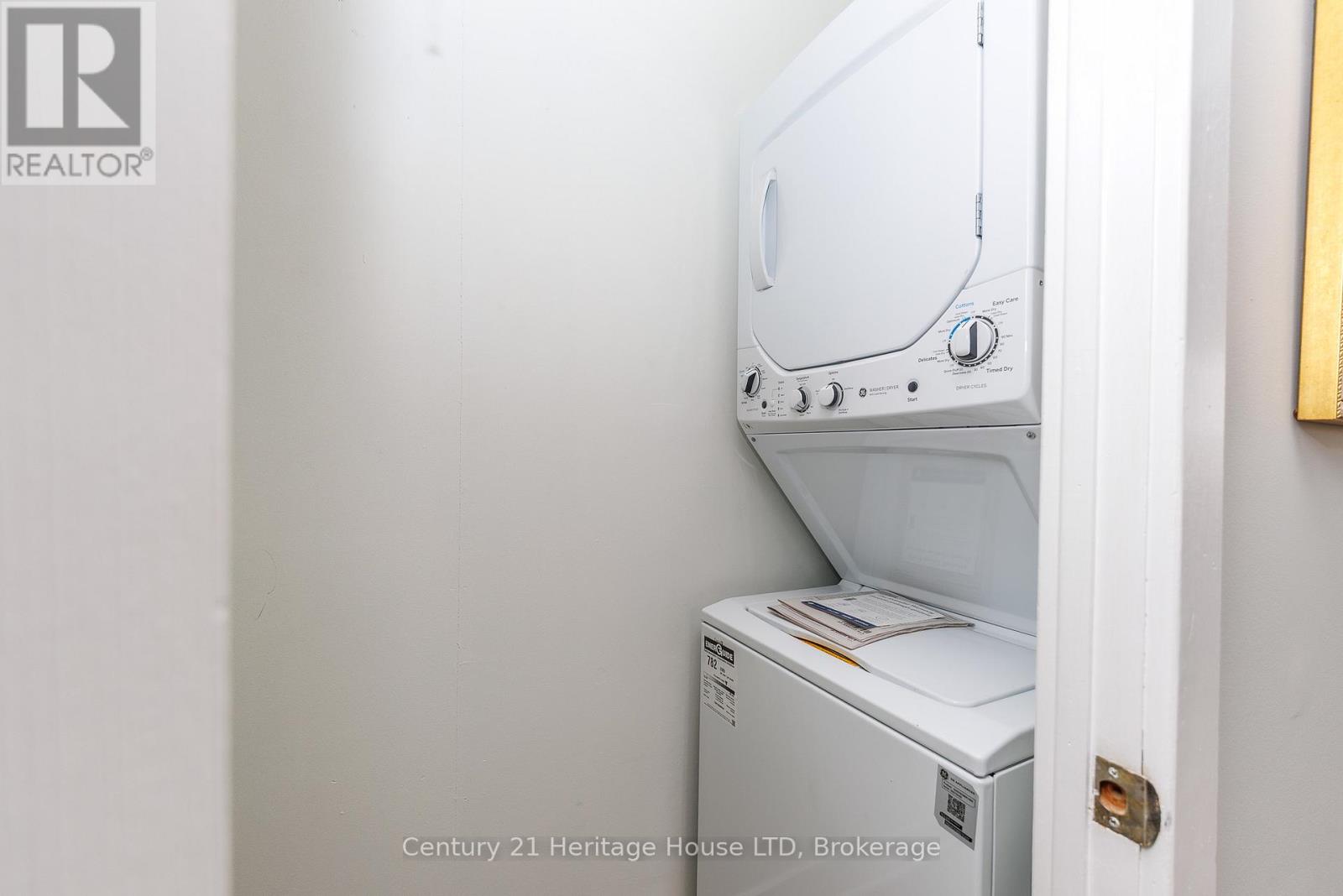 3608 East Main Street E, Fort Erie, Ontario  L0S 1S0 - Photo 11 - X12947400