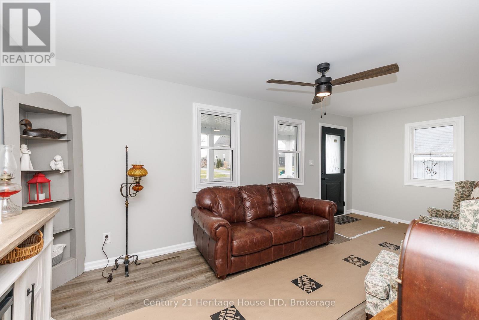 3608 East Main Street E, Fort Erie, Ontario  L0S 1S0 - Photo 3 - X12947400