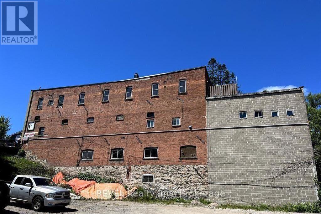 75 MANITOBA STREET, Bracebridge, Ontario