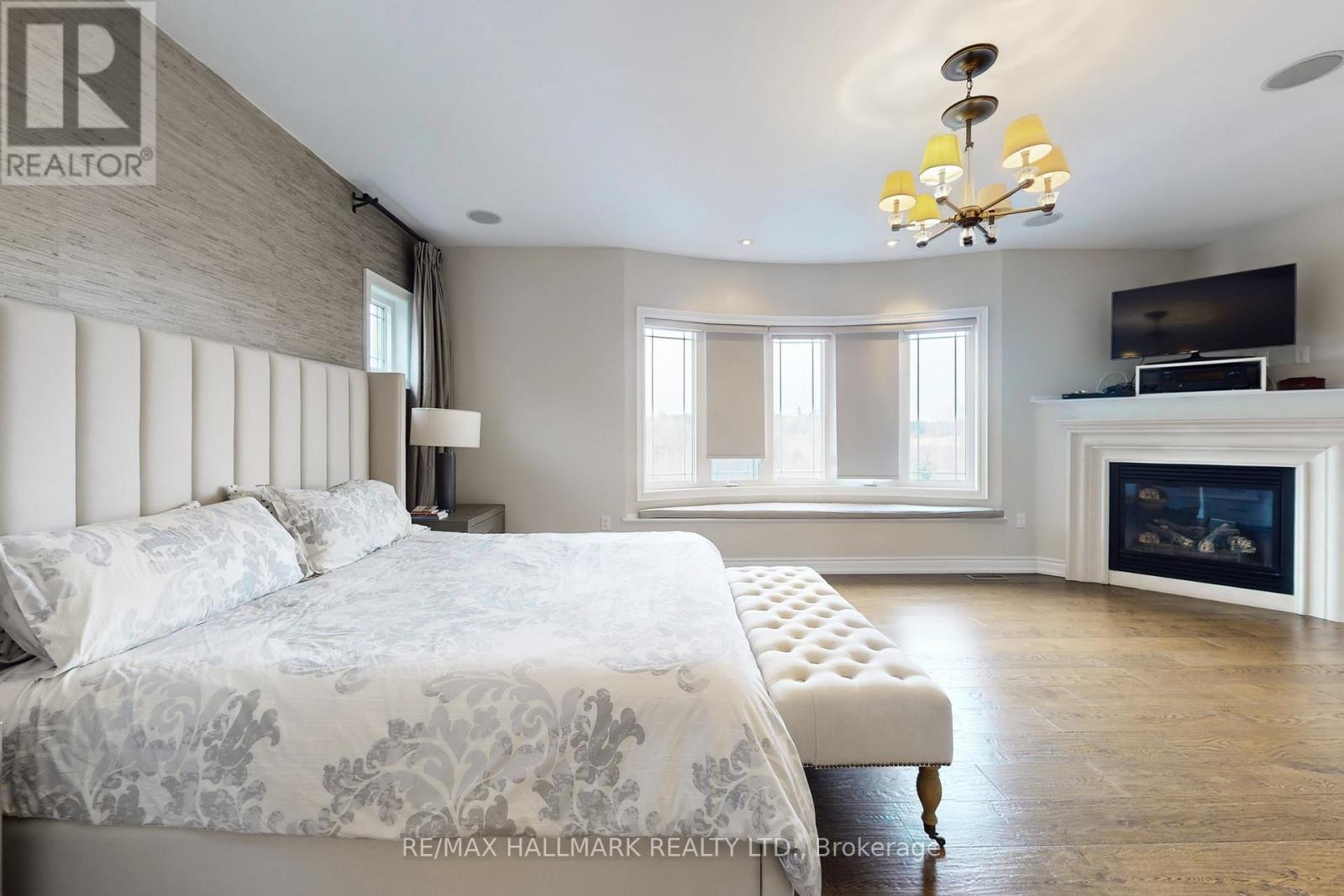 24 Bluff Trail, King, Ontario  L7B 0A1 - Photo 23 - N12930358