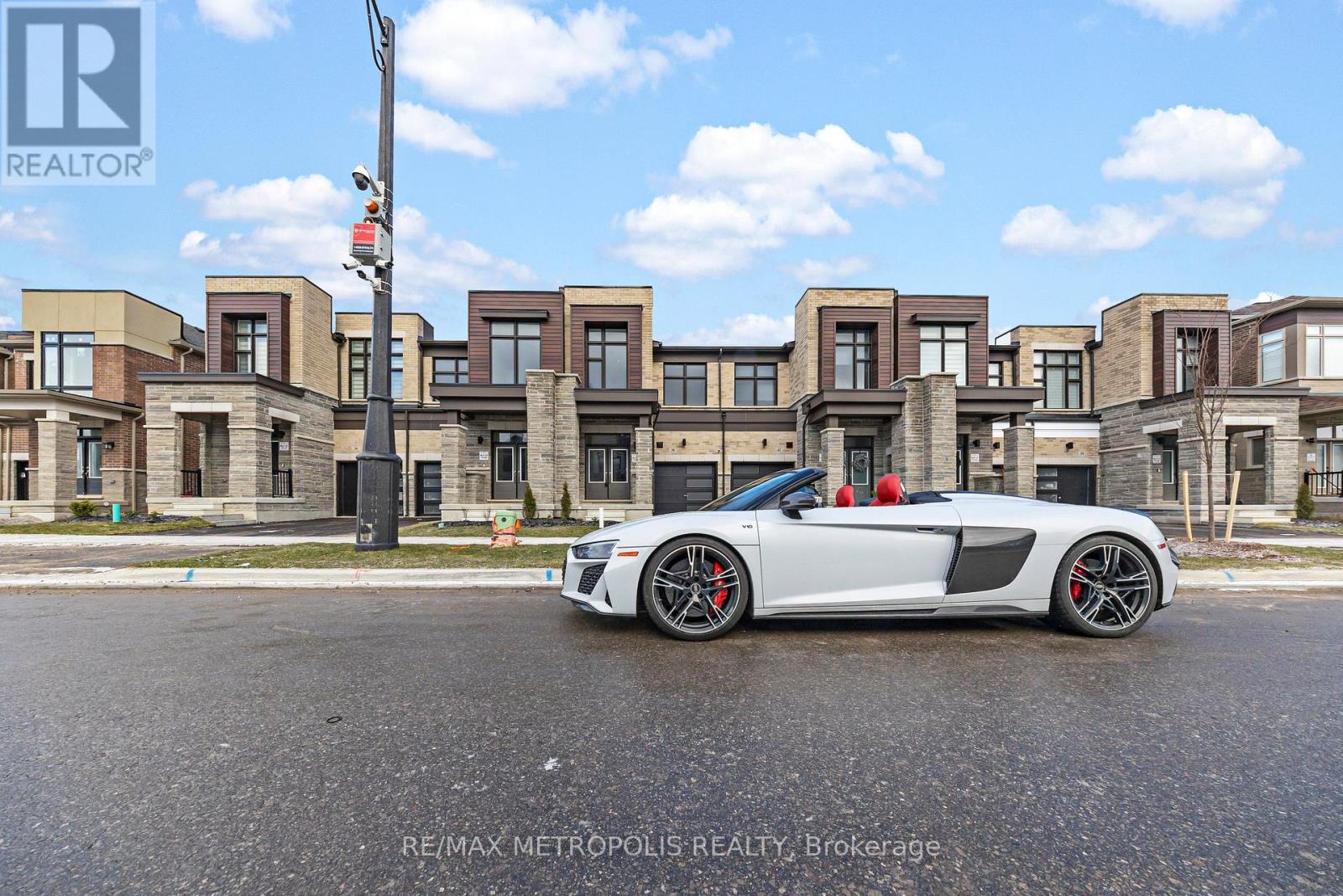 38 SINGHAMPTON ROAD, Vaughan, Ontario