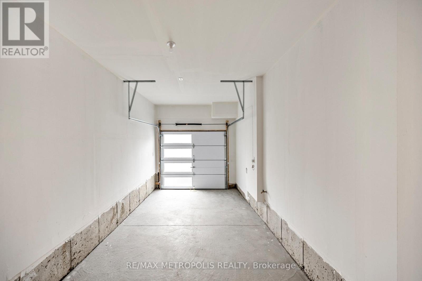 38 Singhampton Road, Vaughan, Ontario  L4H 3Z6 - Photo 18 - N12947202