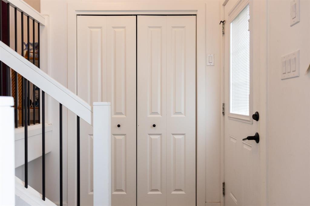 78 Whitby Crescent, Steinbach, Manitoba  R5G 0A2 - Photo 2 - 202605790