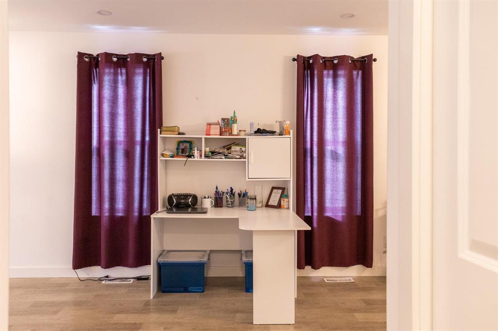 78 Whitby Crescent, Steinbach, Manitoba  R5G 0A2 - Photo 5 - 202605790