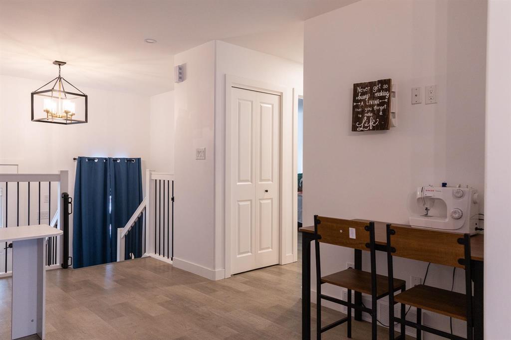 78 Whitby Crescent, Steinbach, Manitoba  R5G 0A2 - Photo 7 - 202605790