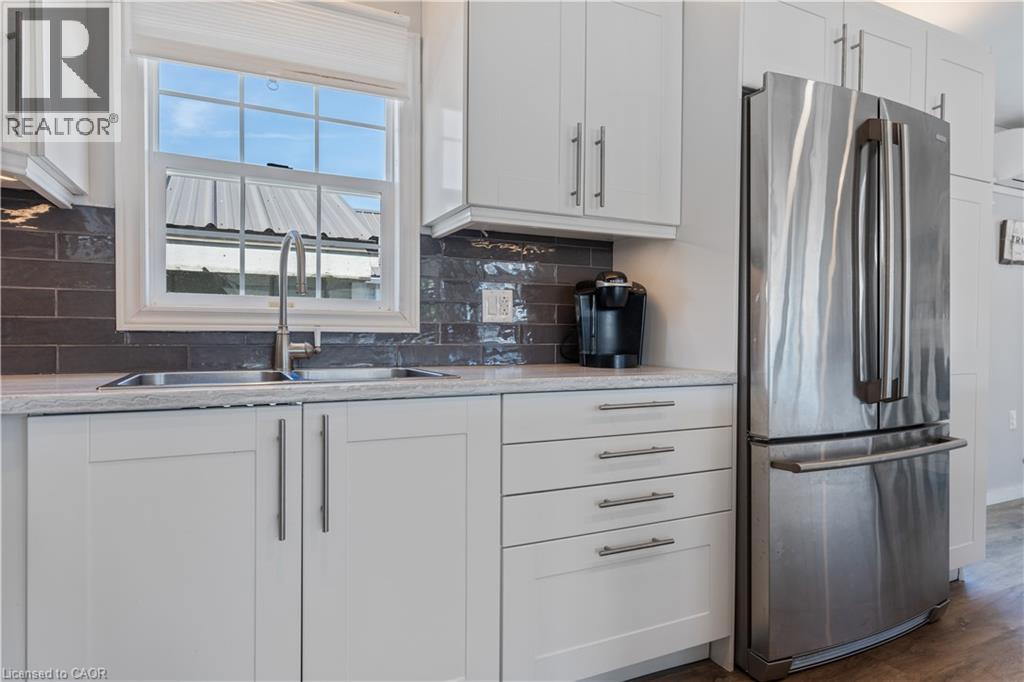 92 Clubhouse Road Unit# 7, Turkey Point, Ontario  N0E 1T0 - Photo 11 - 40772638