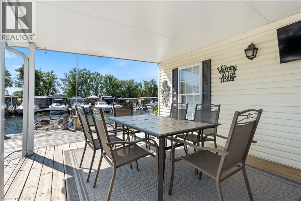 92 Clubhouse Road Unit# 7, Turkey Point, Ontario  N0E 1T0 - Photo 2 - 40772638