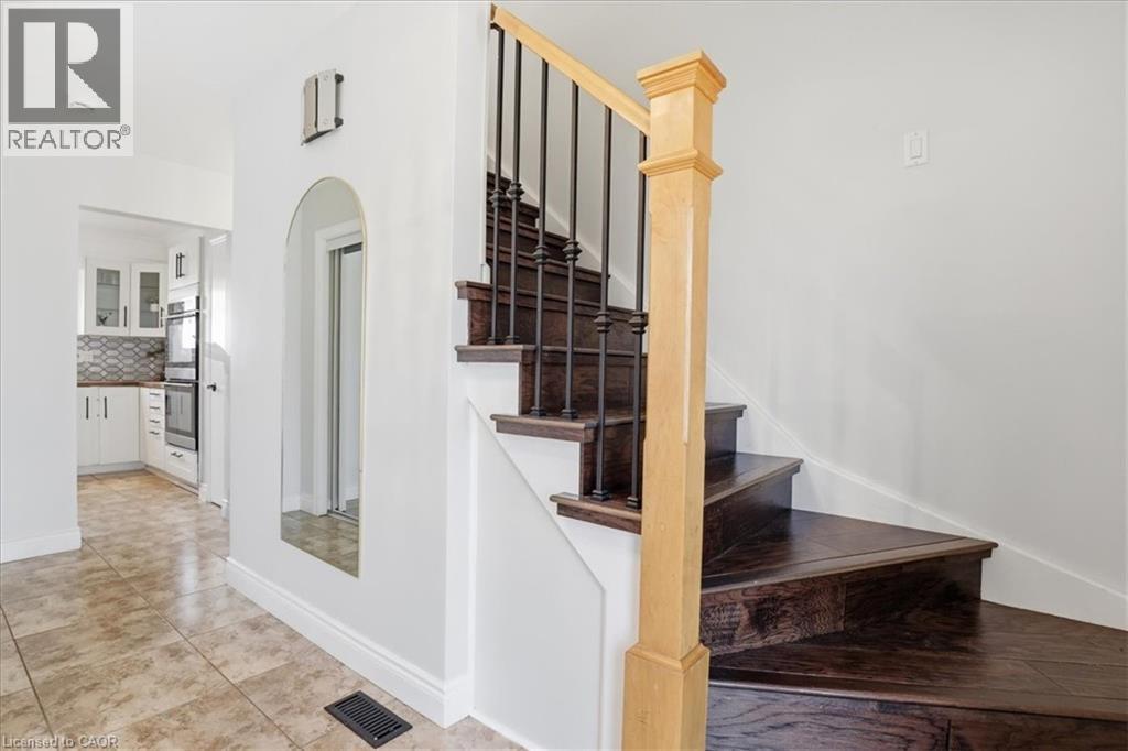 112 White Oak Place, Waterloo, Ontario  N2V 1B2 - Photo 6 - 40812936