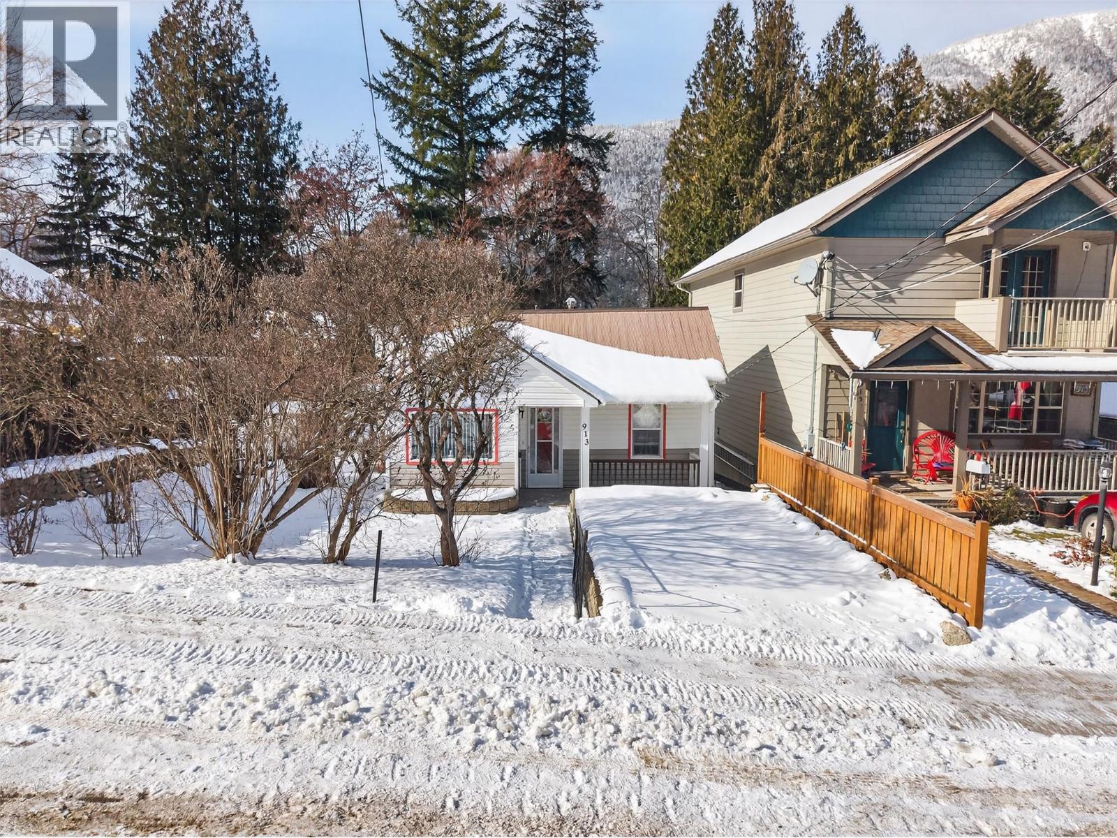 913 Sixth Street, Nelson, British Columbia  V1L 2Z4 - Photo 34 - 10376586