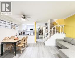 211 22356 MCINTOSH AVENUE, Maple Ridge, British Columbia