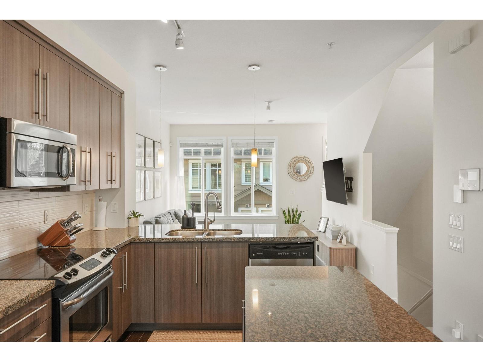 32 8250 209b Street, Langley, British Columbia  V2Y 0J7 - Photo 6 - R3105886