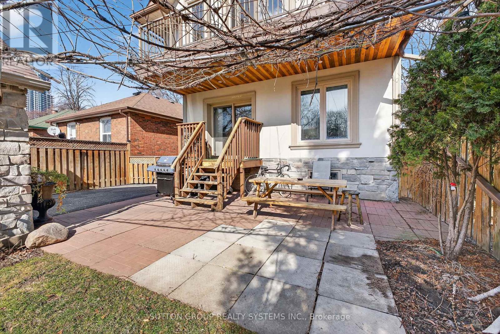 32 Green Lanes, Toronto, Ontario  M8Z 4V6 - Photo 48 - W12947436