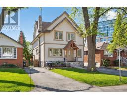 32 GREEN LANES, Toronto, Ontario