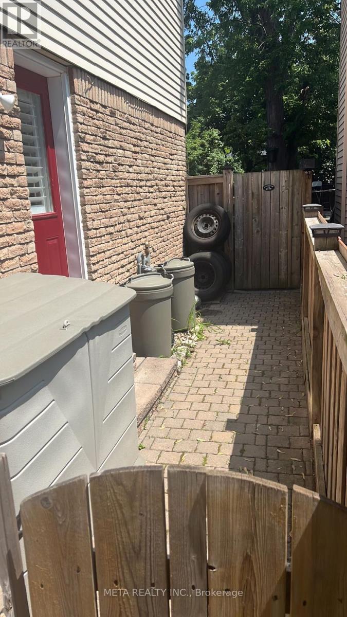 (Bachelor Basement Apt) - 1150 Jamesway Boulevard, Oakville, Ontario  L6H 2Z7 - Photo 2 - W12947462