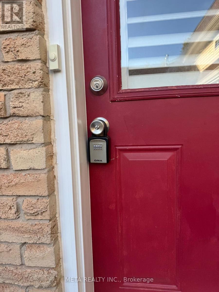 (Bachelor Basement Apt) - 1150 Jamesway Boulevard, Oakville, Ontario  L6H 2Z7 - Photo 22 - W12947462