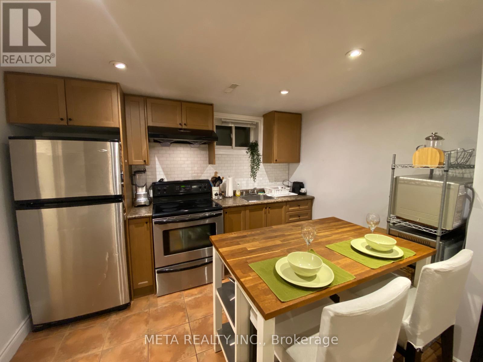 (Bachelor Basement Apt) - 1150 Jamesway Boulevard, Oakville, Ontario  L6H 2Z7 - Photo 6 - W12947462