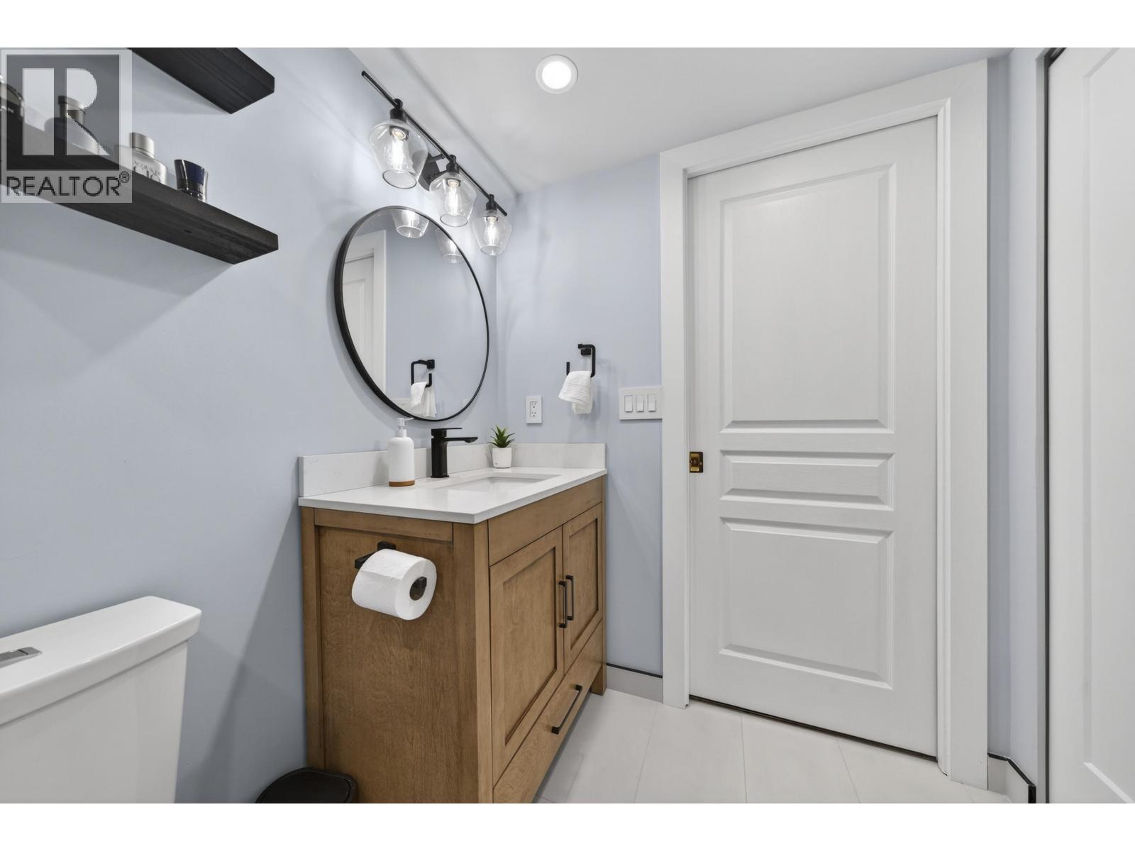 213 7139 18th Avenue, Burnaby, British Columbia  V3N 4Z3 - Photo 13 - R3105489