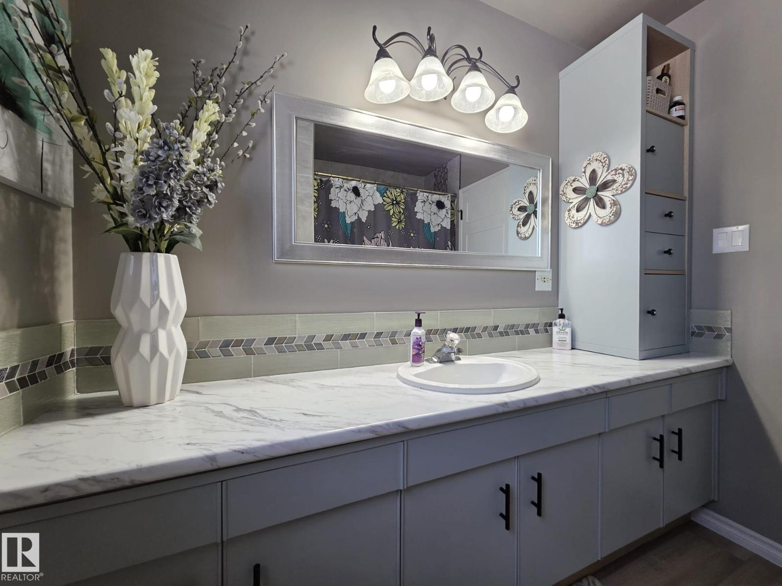 4307 47 St, Drayton Valley, Alberta  T7A 1G8 - Photo 38 - E4480125