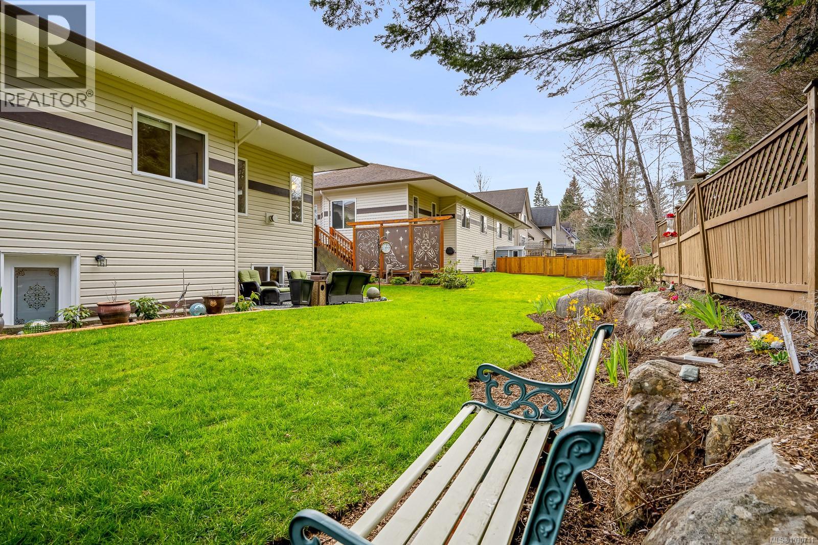 402 2727 1st St, Courtenay, British Columbia  V9N 9C8 - Photo 28 - 1030711