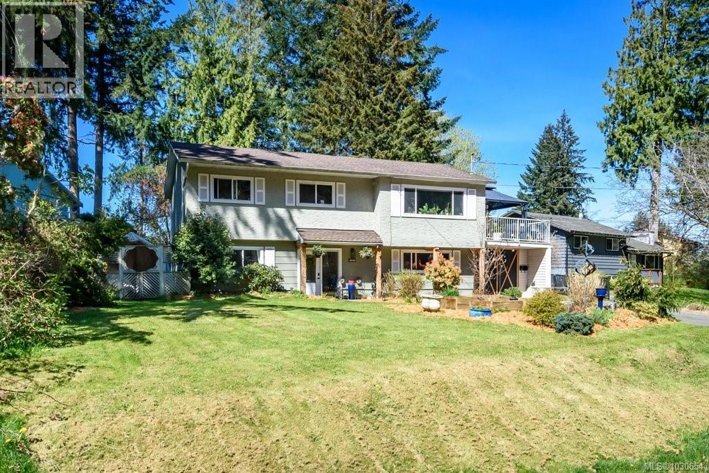 4696 Gail Cres, Courtenay, British Columbia