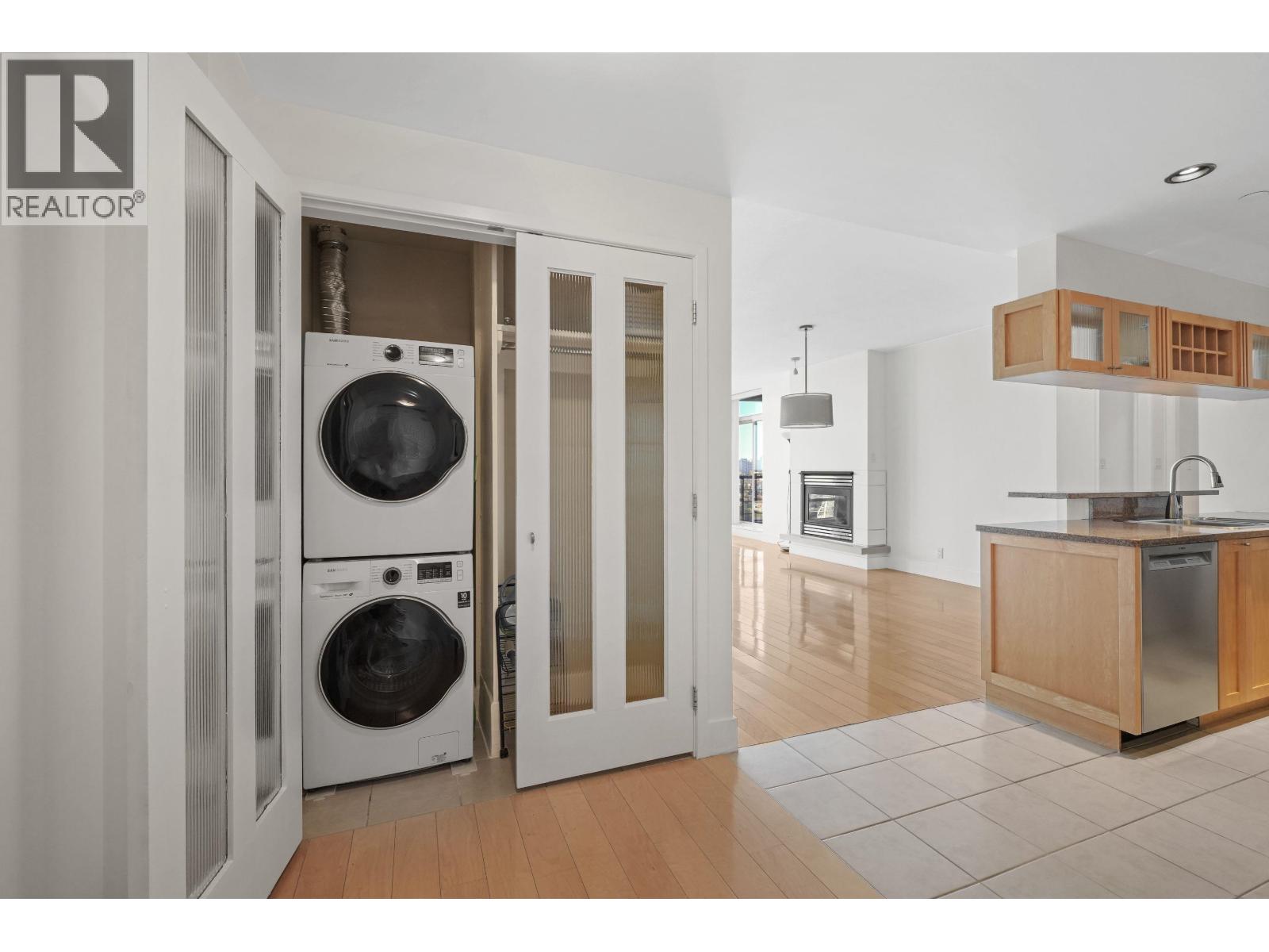 2503 1483 Homer Street, Vancouver, British Columbia  V6Z 3C7 - Photo 8 - R3102892