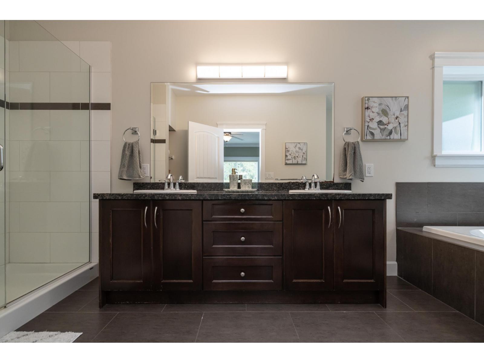 20294 49a Avenue, Langley, British Columbia  V3A 3S3 - Photo 12 - R3104298