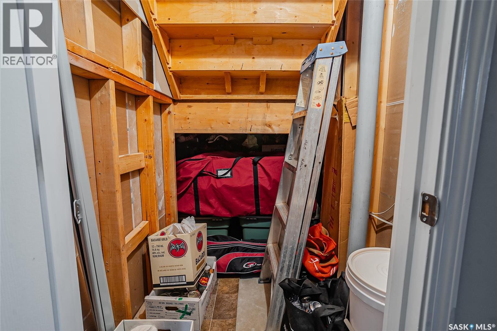 707 6th Avenue S, Warman, Saskatchewan  S0K 4S0 - Photo 32 - SK031753