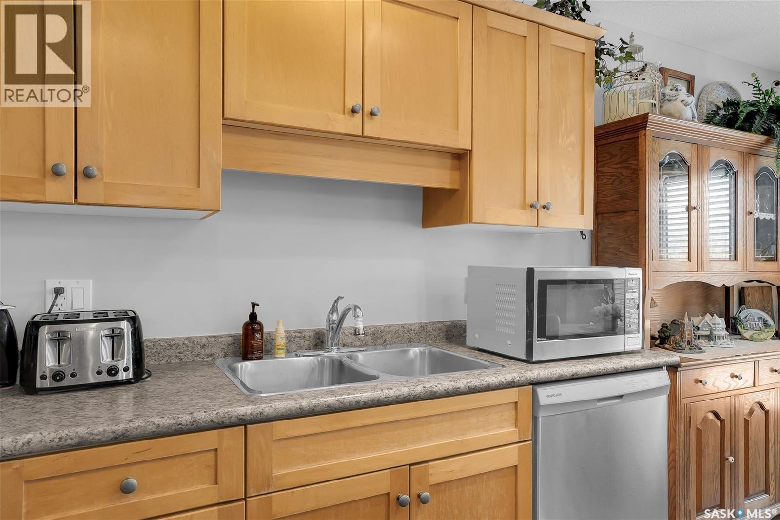 707 6th Avenue S, Warman, Saskatchewan  S0K 4S0 - Photo 9 - SK031753