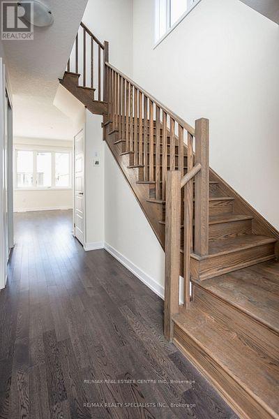 16 Monteith Drive S, Brantford, Ontario  L3T 0W6 - Photo 11 - X12947418