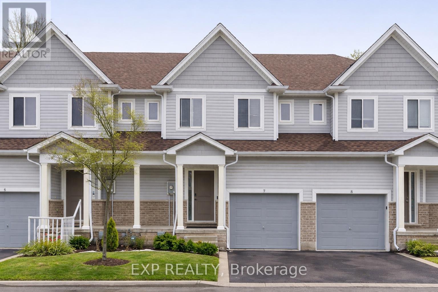 7 - 60 CANTERBURY DRIVE, St. Catharines, Ontario